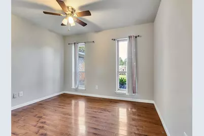 913 W Galveston Street, League City, TX 77573 - Photo 16