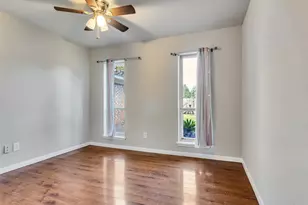 913 W Galveston St, League City, TX 77573 - Photo 16