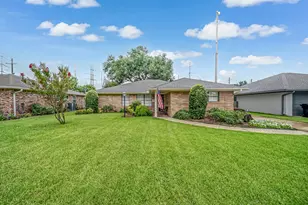 1330 Foxwood Rd, Houston, TX 77008 - Photo 30