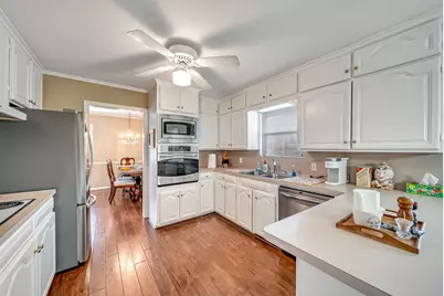 1330 Foxwood Road, Houston, TX 77008 - Photo 14