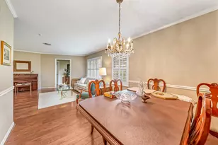1330 Foxwood Rd, Houston, TX 77008 - Photo 10