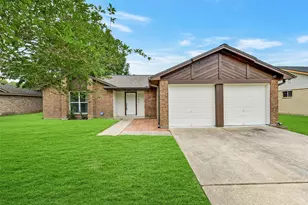 2701 Knoxville Dr, League City, TX 77573 - Photo 1
