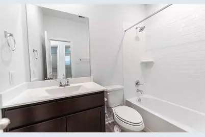 13709 Seneca Lake Drive, Texas City, TX 77568 - Photo 12