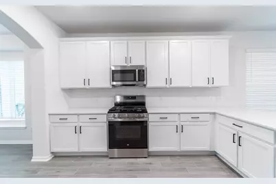 13709 Seneca Lake Drive, Texas City, TX 77568 - Photo 6