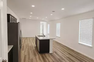 1135 Sultana Spgs Ct, Houston, TX 77090 - Photo 4