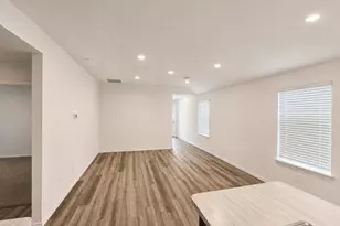 1135 Sultana Spgs Ct, Houston, TX 77090 - Photo 6