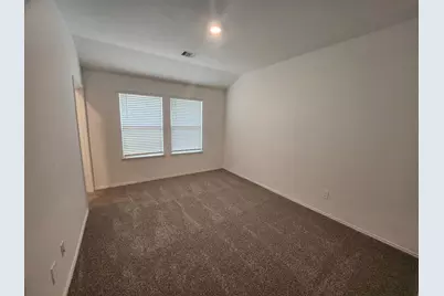 1135 Sultana Springs Court, Houston, TX 77090 - Photo 8