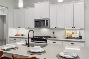 5205 Amber Sunrise Dr, Houston, TX 77018 - Photo 14