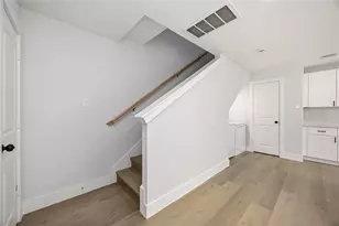7611 Lawn St, Houston, TX 77088 - Photo 8