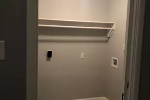 503 Willow Ave, Cleveland, TX 77327 - Photo 6