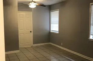 503 Willow Ave, Cleveland, TX 77327 - Photo 2