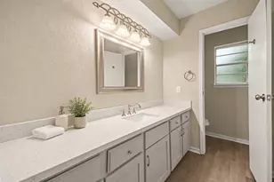3810 Clover Dr, Alvin, TX 77511 - Photo 28