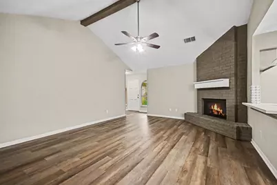 3810 Clover Drive, Alvin, TX 77511 - Photo 4