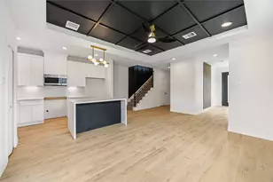 5955 Southseas St, Houston, TX 77033 - Photo 6