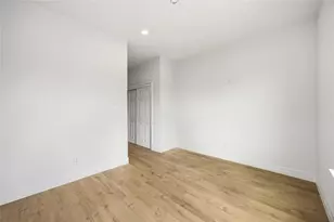 5955 Southseas St, Houston, TX 77033 - Photo 20