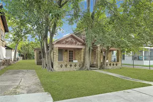 1422 Scharpe St, Houston, TX 77023 - Photo 2