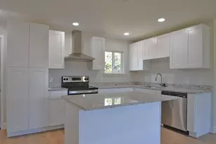 10910 Fullerton Dr, Houston, TX 77043 - Photo 4