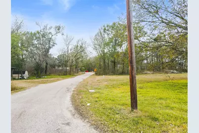 7 & 9 Julie Beth Street, Huntsville, TX 77320 - Photo 6