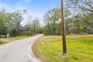 7 & 9 Julie Beth St, Huntsville, TX 77320 - Photo 6