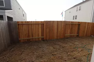 3112 La Rambla Dr, Houston, TX 77047 - Photo 10