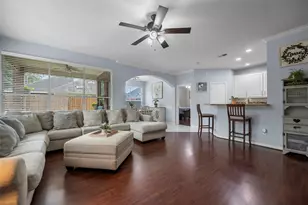 18903 Candlecreek Dr, Spring, TX 77388 - Photo 10