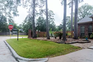 18903 Candlecreek Dr, Spring, TX 77388 - Photo 2