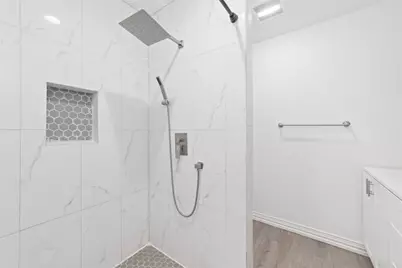 8808 Wateka Drive, Houston, TX 77074 - Photo 34