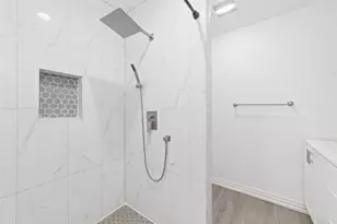 8808 Wateka Dr, Houston, TX 77074 - Photo 34