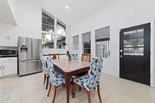 8808 Wateka Dr, Houston, TX 77074 - Photo 14