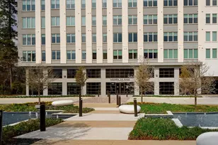 8900 Six Pines Dr, The Woodlands, TX 77380 - Photo 46