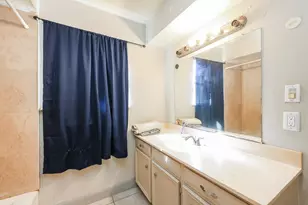 1511 Castlerock Dr, Houston, TX 77090 - Photo 12