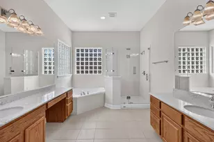 8807 Wenona Walk, Missouri City, TX 77459 - Photo 12