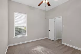 8807 Wenona Walk, Missouri City, TX 77459 - Photo 14