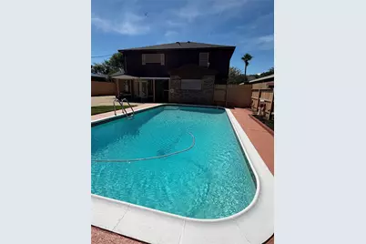 3212 Dominique Drive, Galveston, TX 77551 - Photo 4