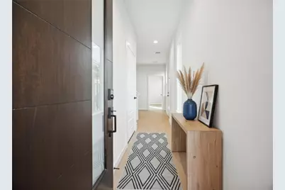 817 Thornton Road #G, Houston, TX 77018 - Photo 4