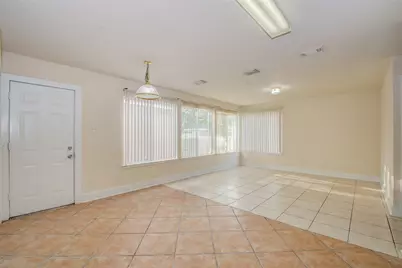 15850 E Park Court, Houston, TX 77082 - Photo 14