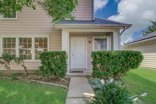 15850 E Park Ct, Houston, TX 77082 - Photo 1