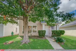 15850 E Park Ct, Houston, TX 77082 - Photo 6