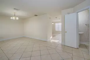 15850 E Park Ct, Houston, TX 77082 - Photo 34