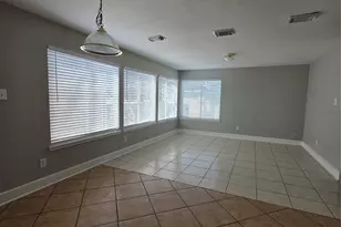 15850 E Park Ct, Houston, TX 77082 - Photo 16