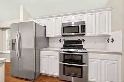 18 Mulberry Glen Place, The Woodlands, TX 77382 - Photo 14