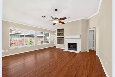 18 Mulberry Glen Place, The Woodlands, TX 77382 - Photo 8