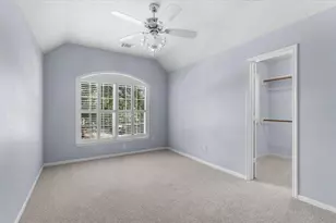 7318 Hickory Canyon Ct, Humble, TX 77396 - Photo 38