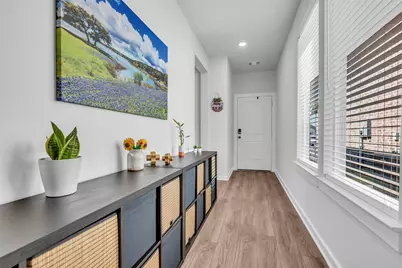 2818 Bluebonnet Ridge Drive, Conroe, TX 77304 - Photo 2