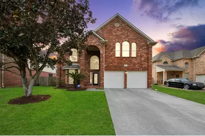 2704 Sunnyside Lane, Pearland, TX 77584 - Photo 2