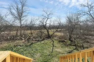 154 Cowboy, Gonzales, TX 78629 - Photo 34