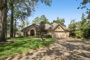 112 Inverness Dr, Conroe, TX 77356 - Photo 1