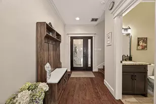 1604 W 21st St, Houston, TX 77008 - Photo 2