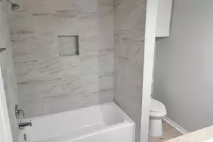 2806 Hollow Creek Dr, Houston, TX 77082 - Photo 32