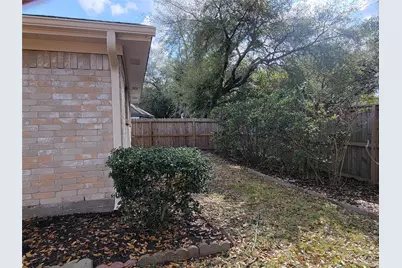 2806 Hollow Creek Drive, Houston, TX 77082 - Photo 28